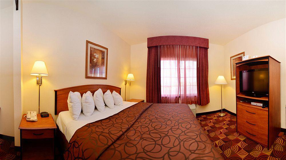 Best Western Laramie Inn & Suites Екстер'єр фото